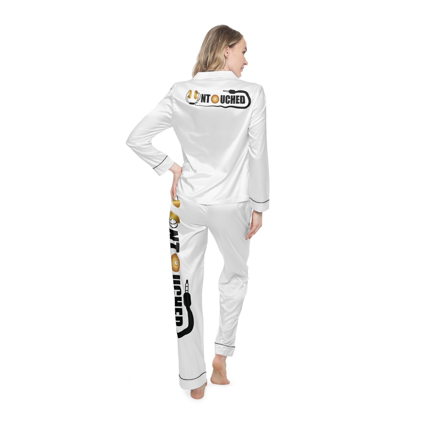 Women's UNTOUCHED Satin Pajamas with Gold Graphic Design - Perfect for Relaxation and Sleepwear